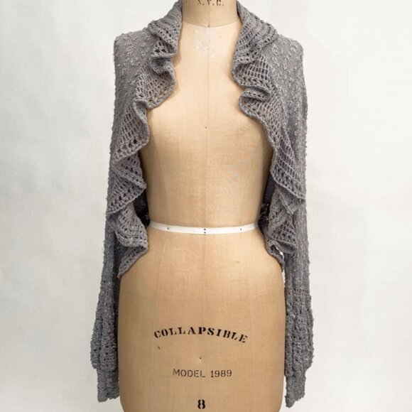 Arden B Gray Ruffle Cocoon Cardigan Size XS/S - Picture 2 of 9